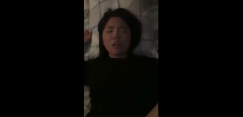Sarhoş Kızı Götten Sikerek Ayıltıyor: Amansız ve Sarsıcı Anal Şok